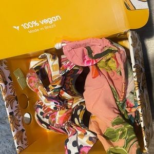 Farm Rio slides with bow & bag